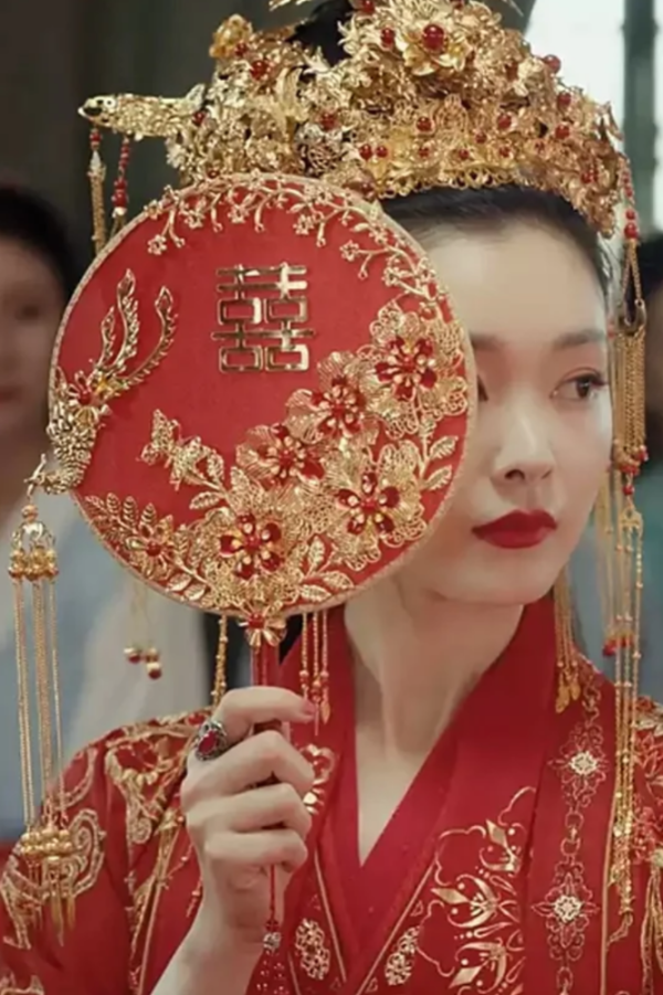 Éventail de mariage traditionnel chinois - “Xi Shan” - HanWen Shop